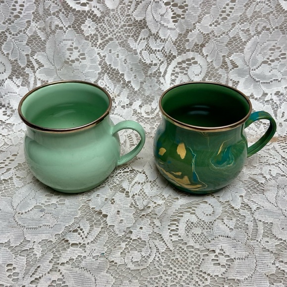 Vintage, MacKenzie Childs Green Enamelware 2pc Mugs - Picture 6 of 8
